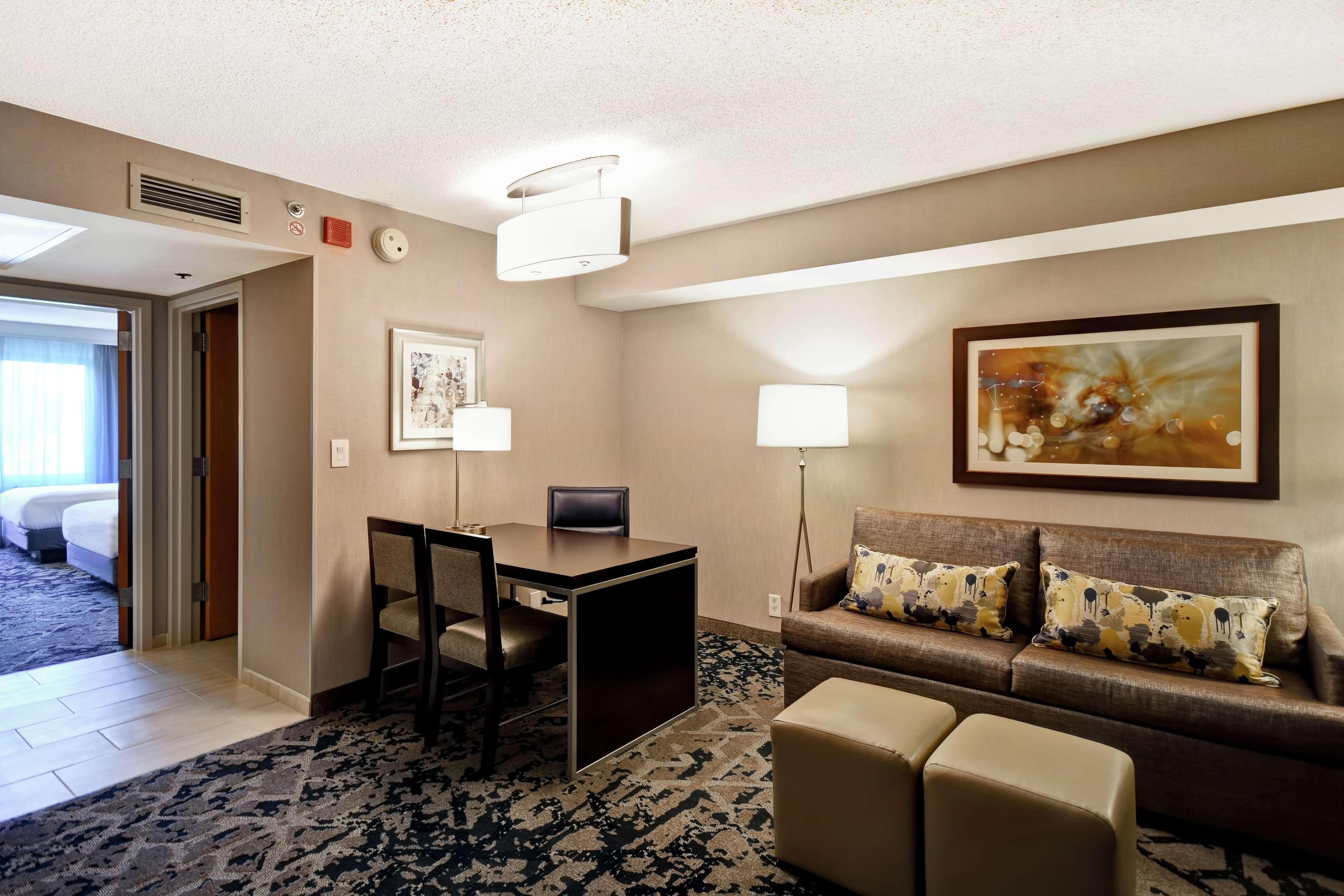 Embassy Suites By Hilton Raleigh Durham Research Triangle Кері Екстер'єр фото