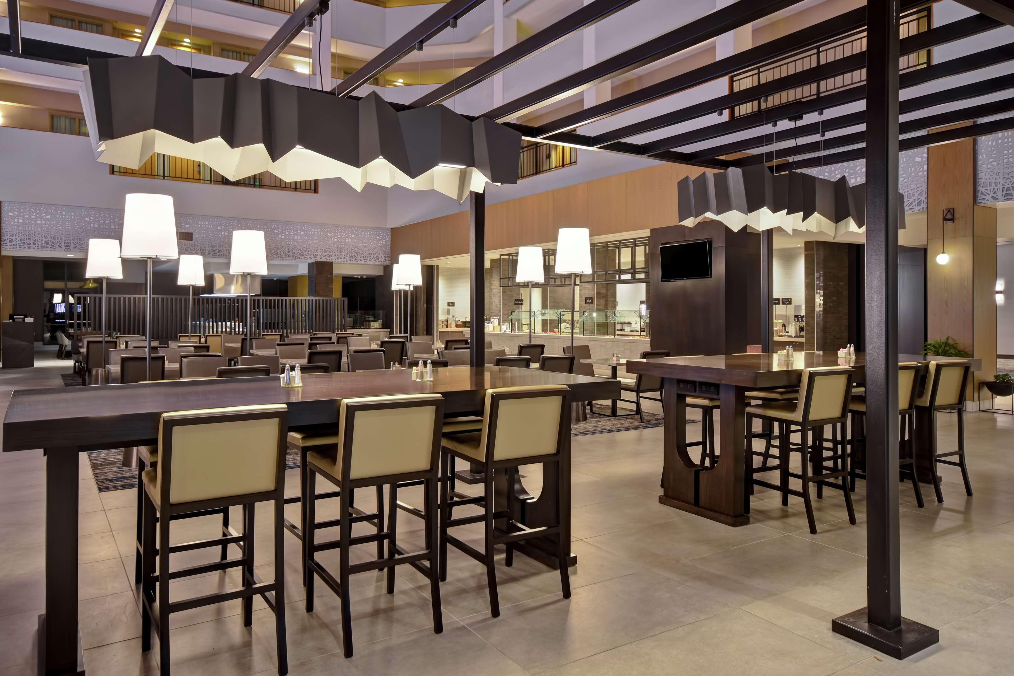 Embassy Suites By Hilton Raleigh Durham Research Triangle Кері Екстер'єр фото
