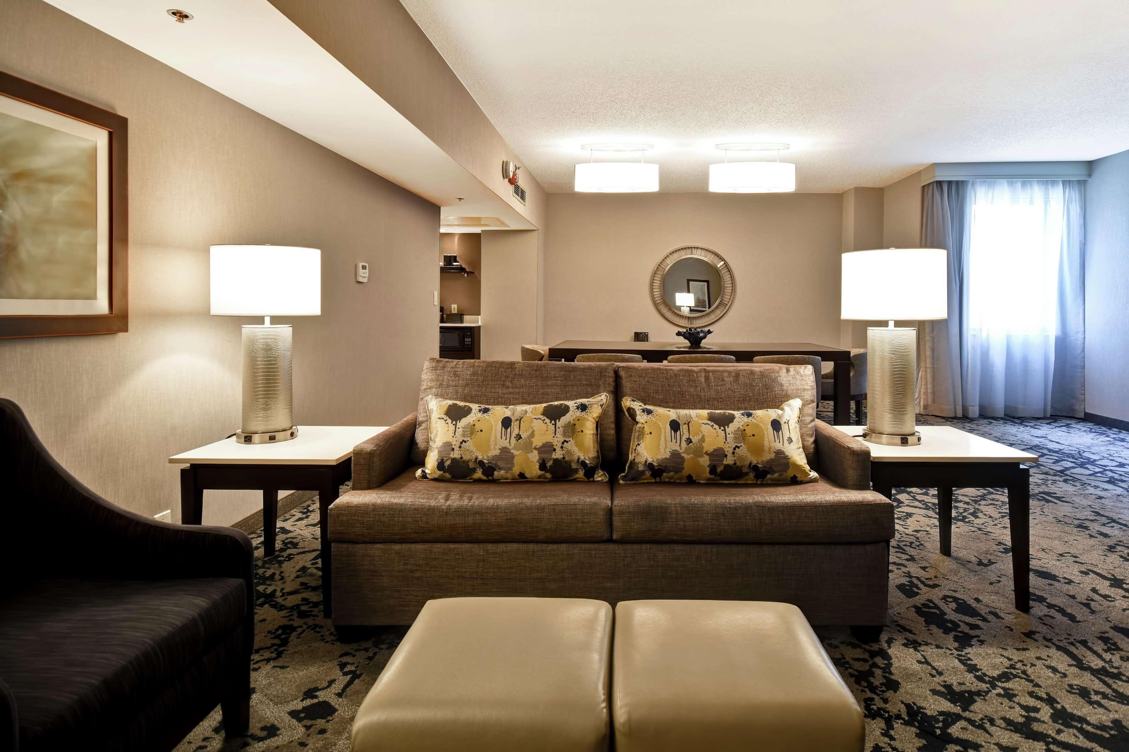 Embassy Suites By Hilton Raleigh Durham Research Triangle Кері Екстер'єр фото