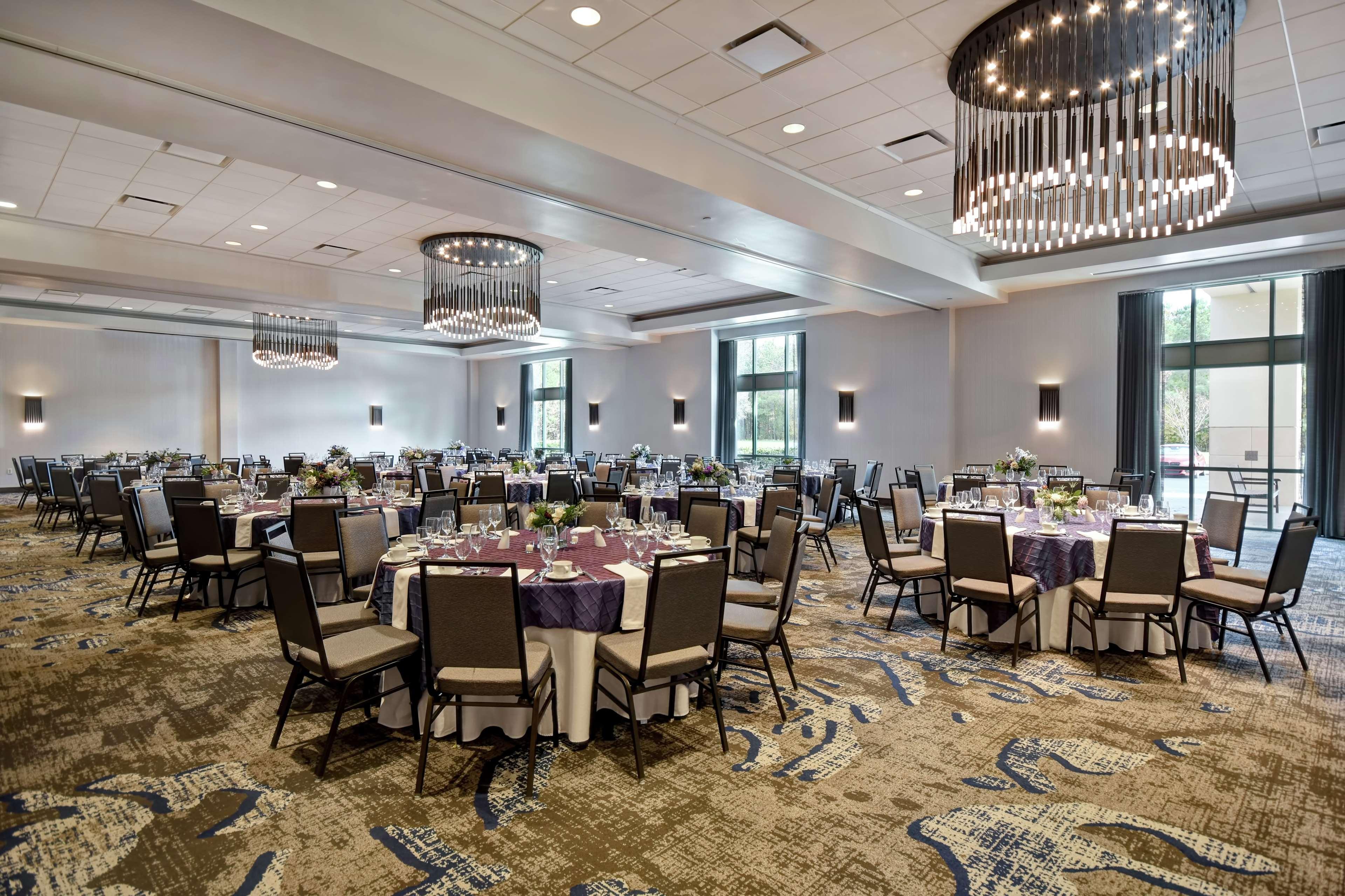 Embassy Suites By Hilton Raleigh Durham Research Triangle Кері Екстер'єр фото