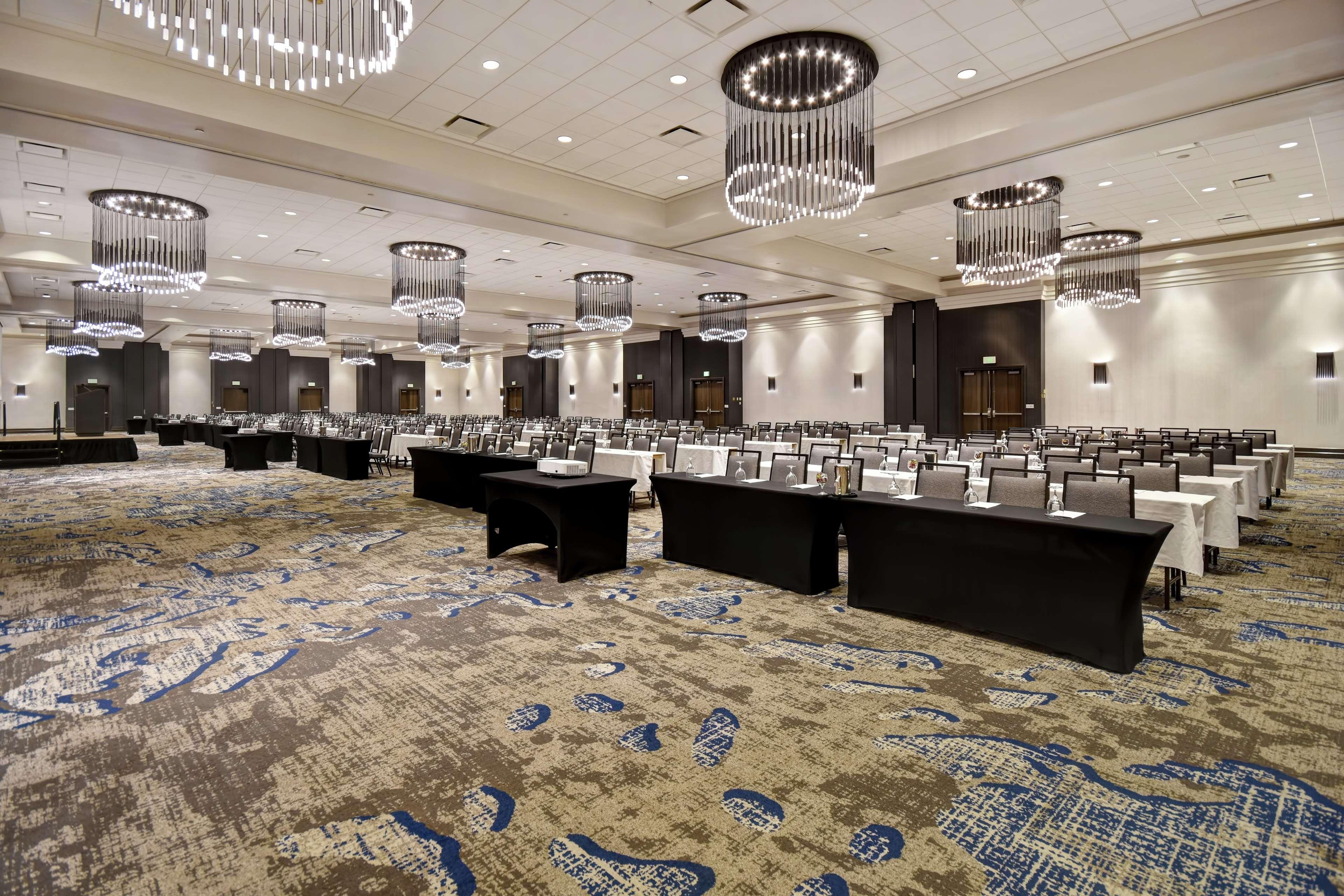 Embassy Suites By Hilton Raleigh Durham Research Triangle Кері Екстер'єр фото