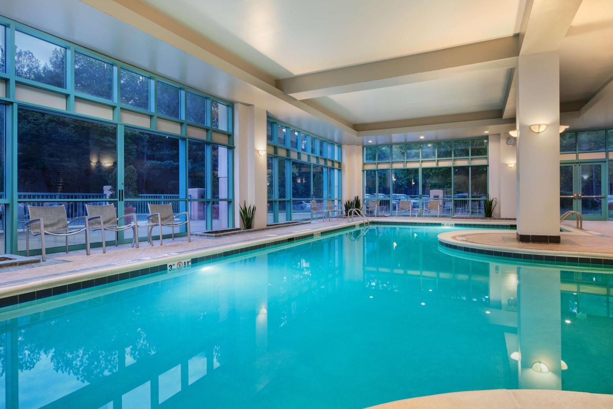 Embassy Suites By Hilton Raleigh Durham Research Triangle Кері Екстер'єр фото