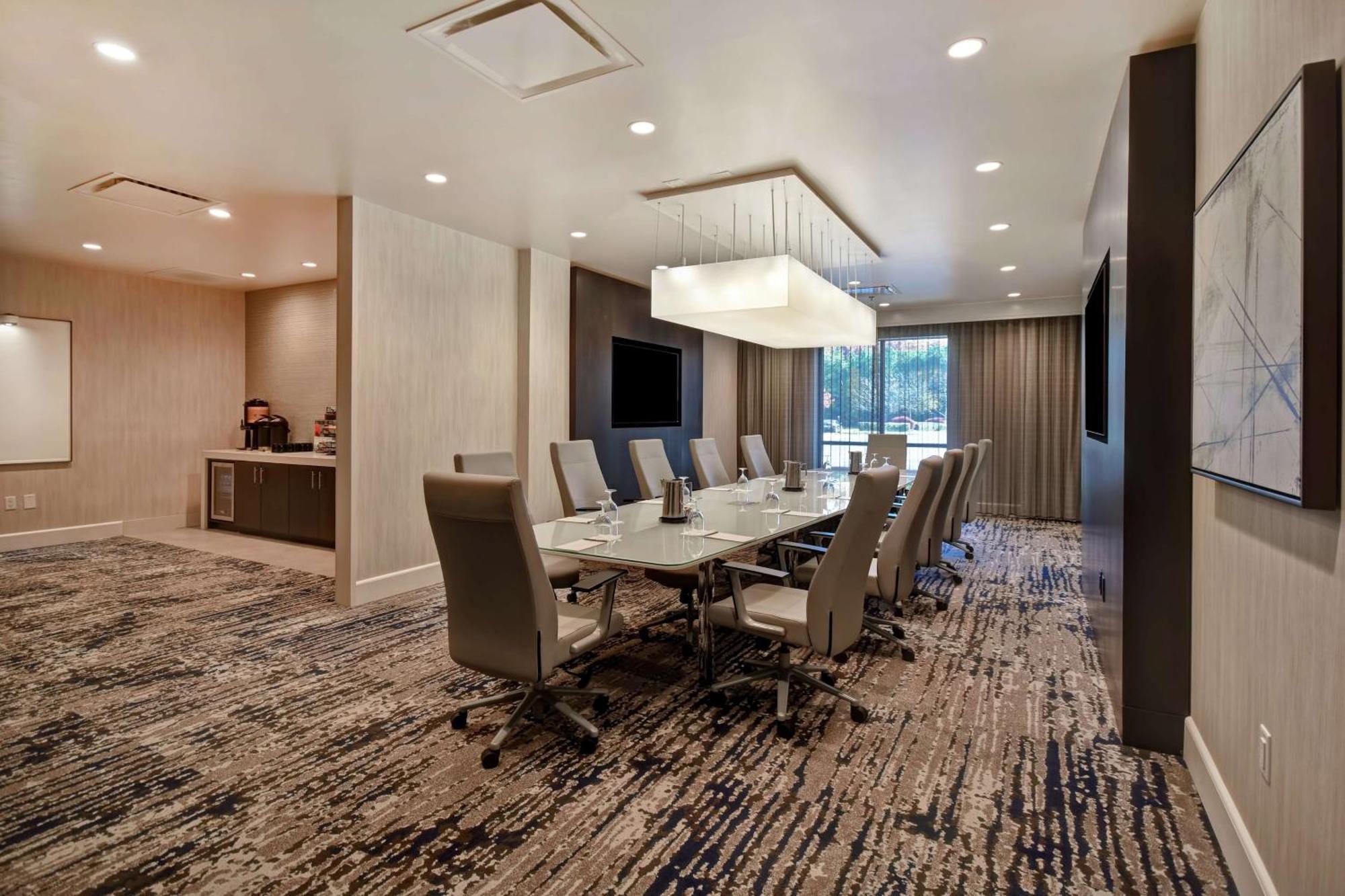 Embassy Suites By Hilton Raleigh Durham Research Triangle Кері Екстер'єр фото