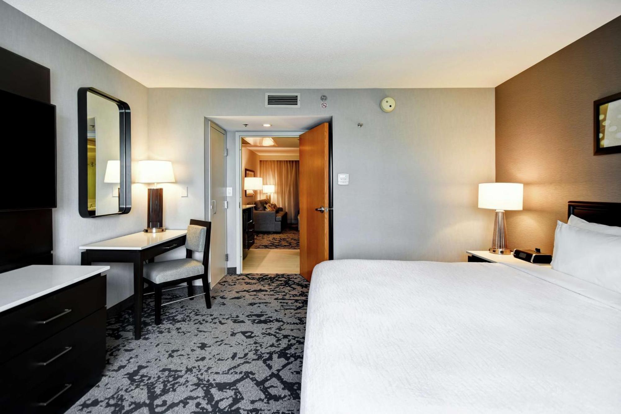 Embassy Suites By Hilton Raleigh Durham Research Triangle Кері Екстер'єр фото