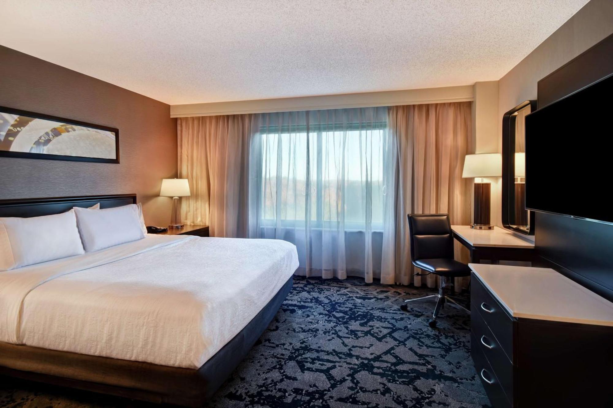 Embassy Suites By Hilton Raleigh Durham Research Triangle Кері Екстер'єр фото