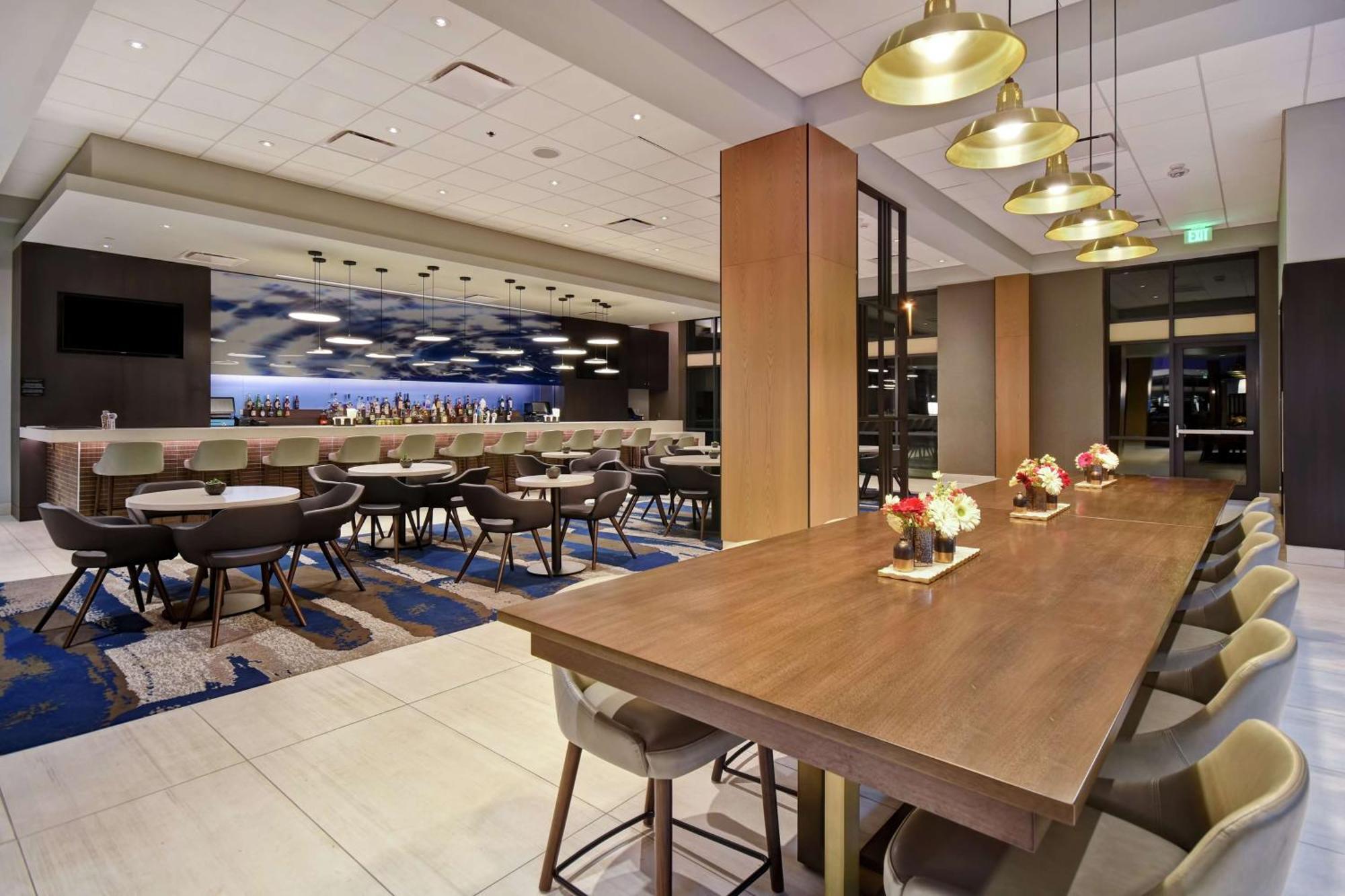 Embassy Suites By Hilton Raleigh Durham Research Triangle Кері Екстер'єр фото